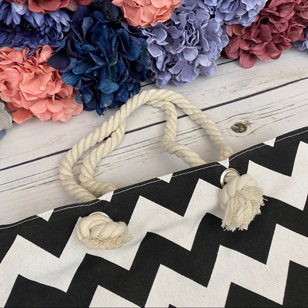Large Black & White Chevron Canvas Tote Bag with Rope Handles - Picture 7 of 13